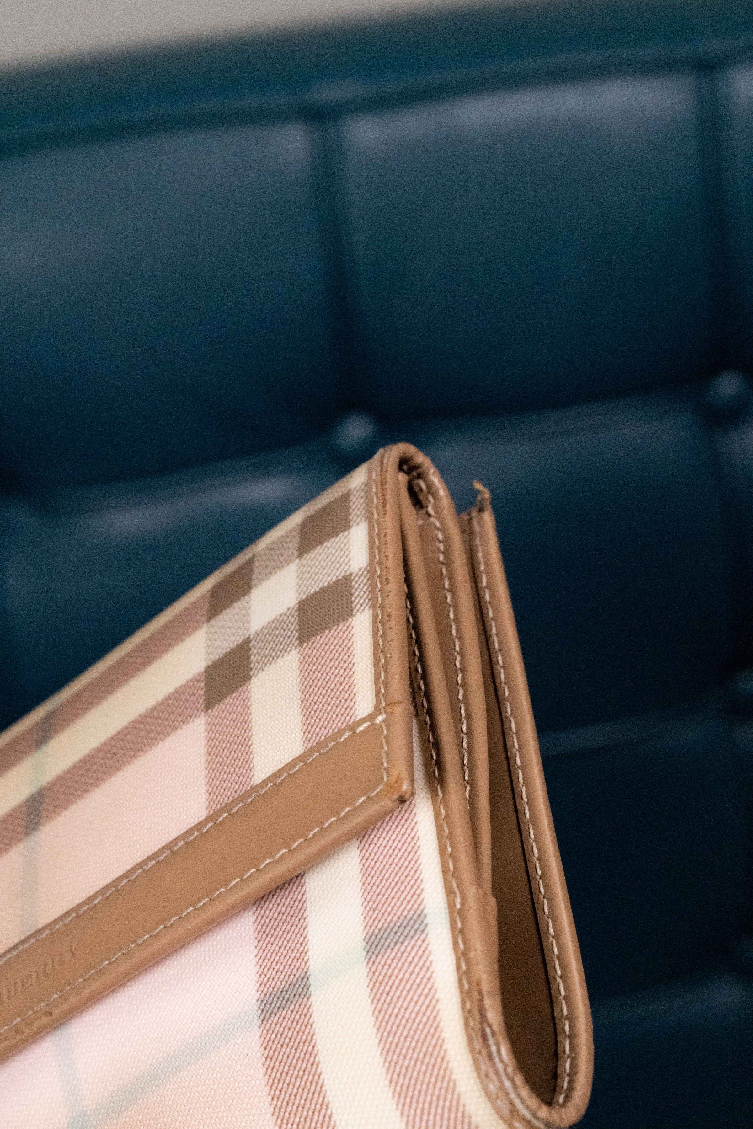 Burberry Wallet Nova Check Pink Small W/ Dust-bag | ReAdore Shop